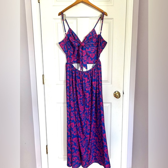 NWT Sundress Maxi 🏖️☀️ - Picture 6 of 10